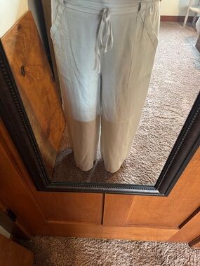 LOFT Neutral Cream Elastic-Waist Pant